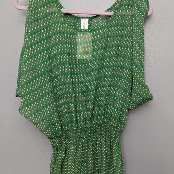 Sheer top - Picture 1 of 4